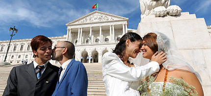 PORTUGAL-GAY-MARRIAGE
